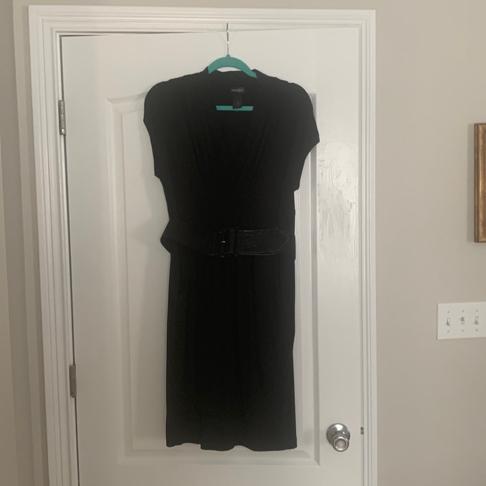 Black sleeveless dress with pockets and removable belt